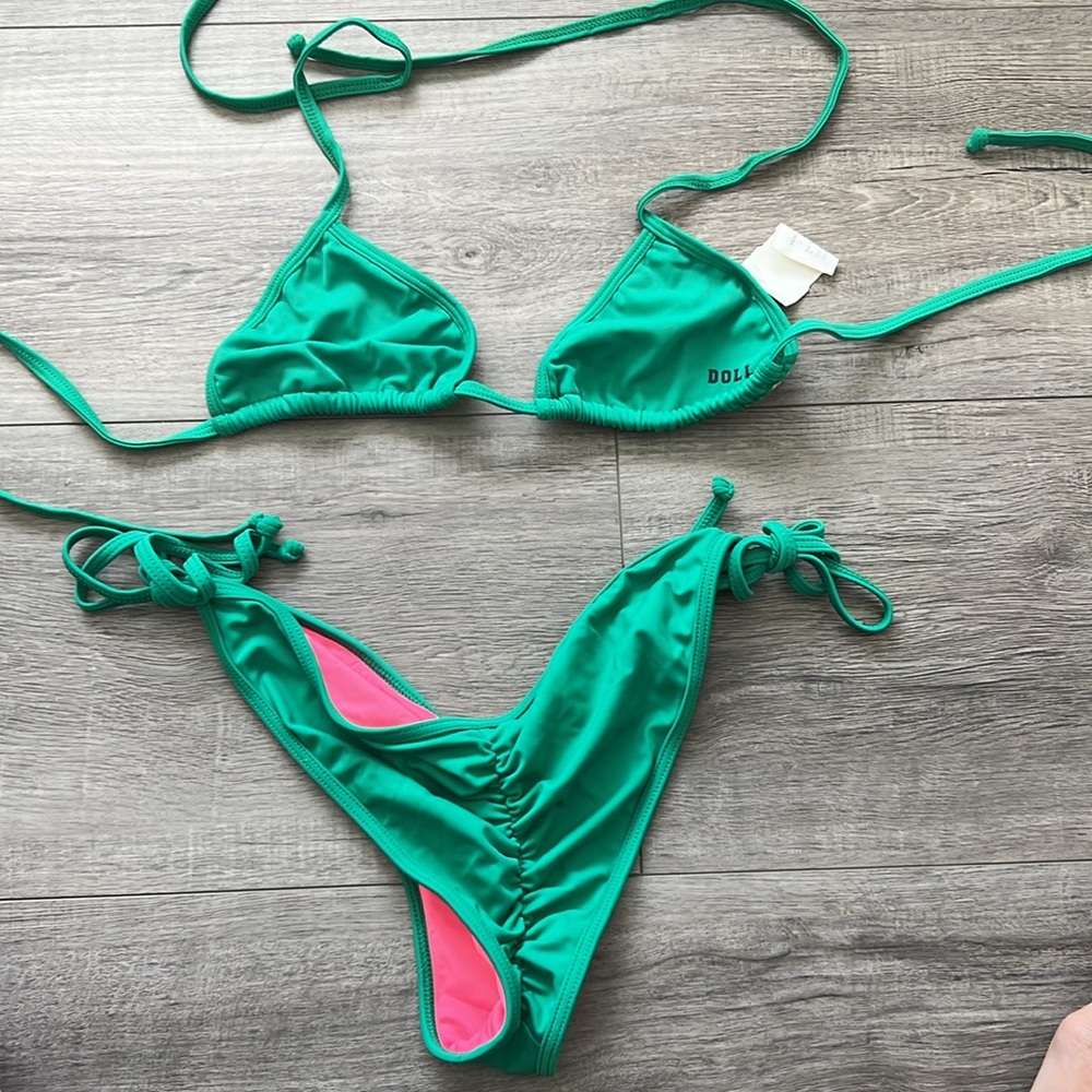 Bikinis - Picture 6 of 6